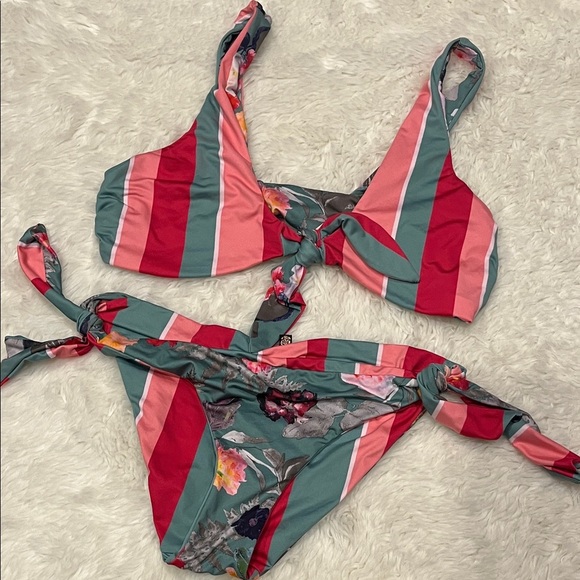 La Vie En Rose Multicolour Reversible Striped Bikini | SM bottom and LG tie top - Picture 1 of 7